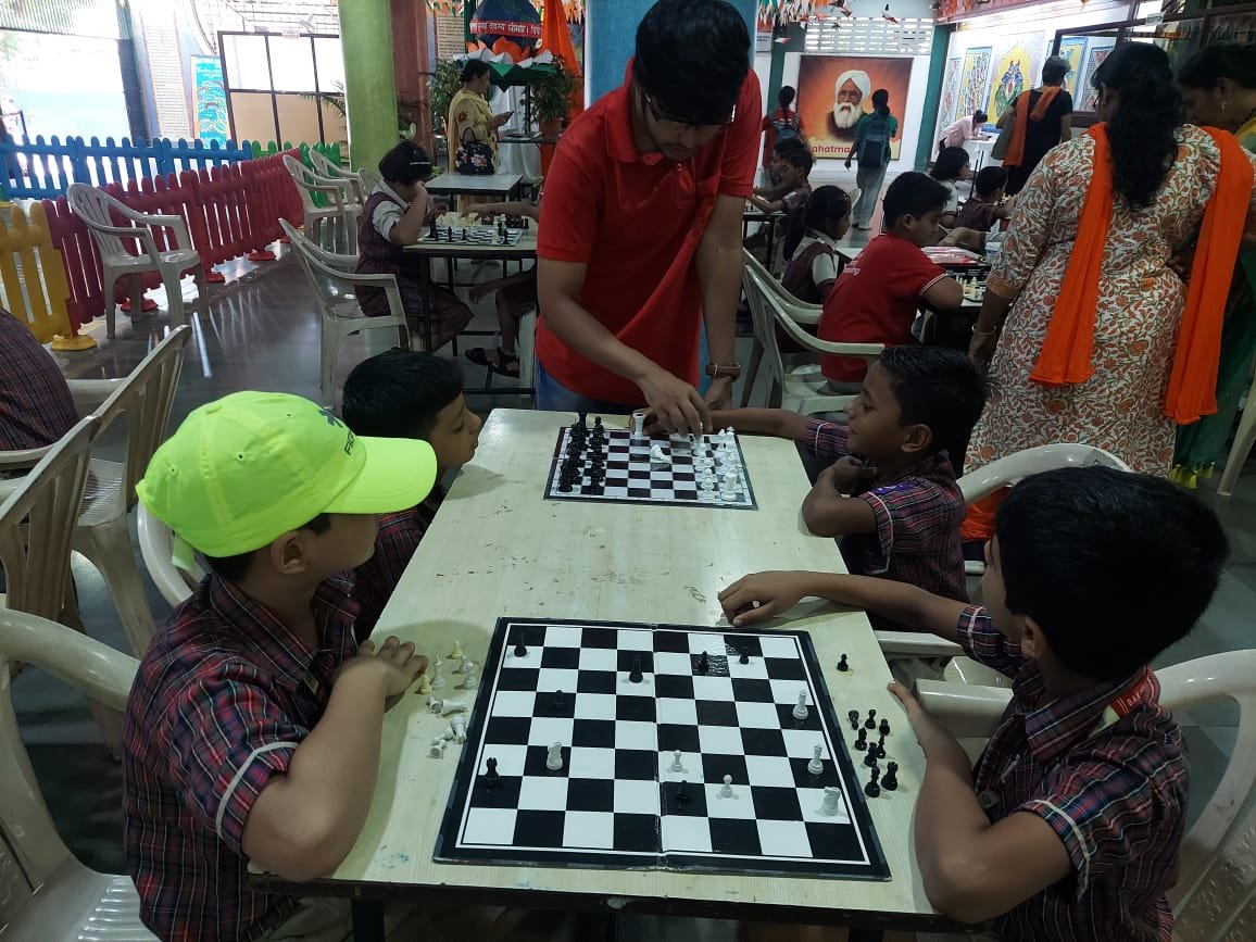 Learn chess online for kids with expert coaches. Improve focus, and through fun and structured online chess lessons for children.